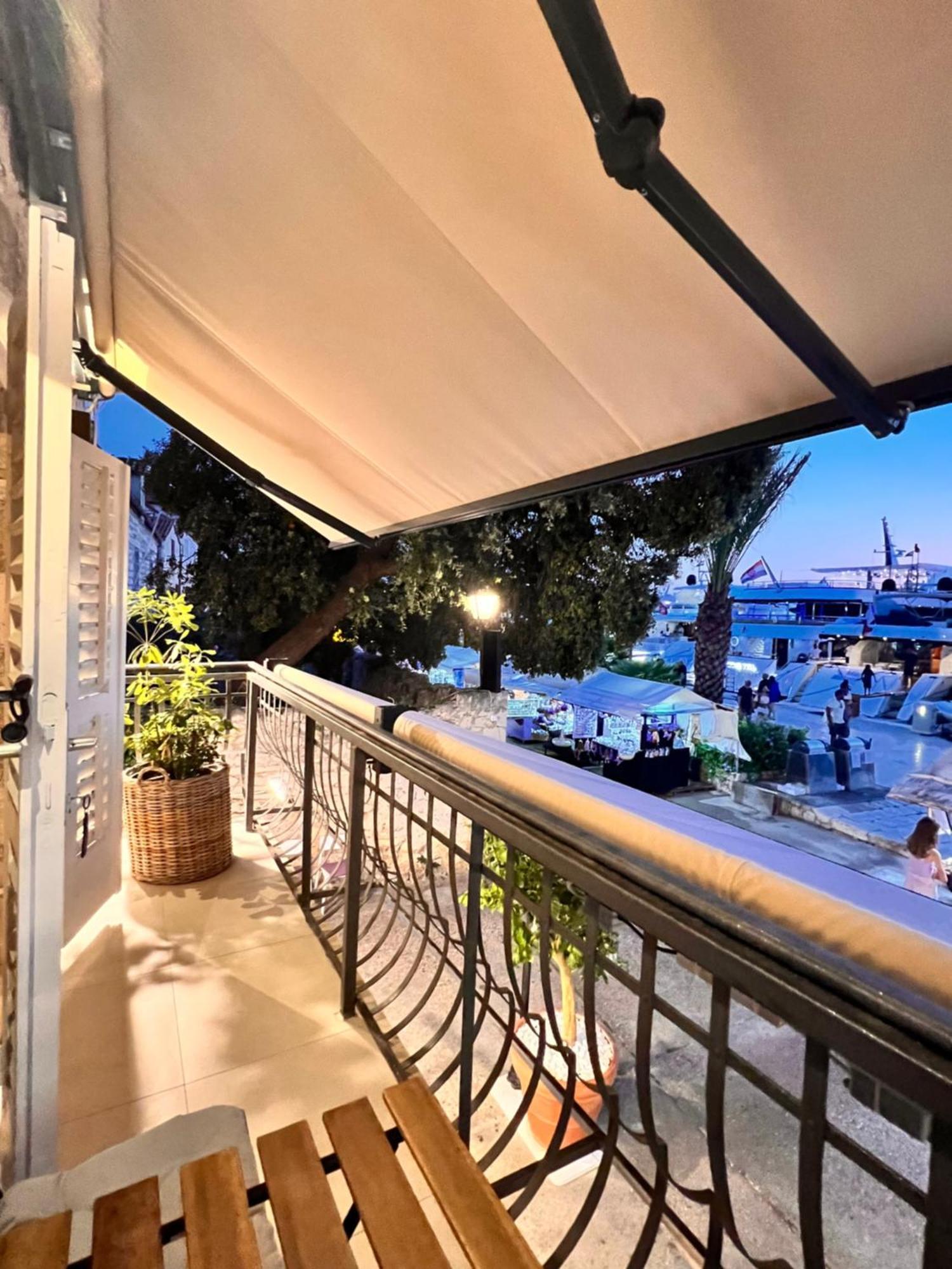 Riva Yacht Hvar Town Apartment المظهر الخارجي الصورة