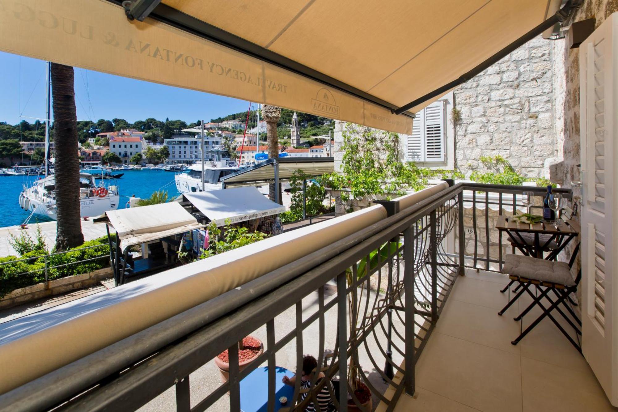 Riva Yacht Hvar Town Apartment المظهر الخارجي الصورة