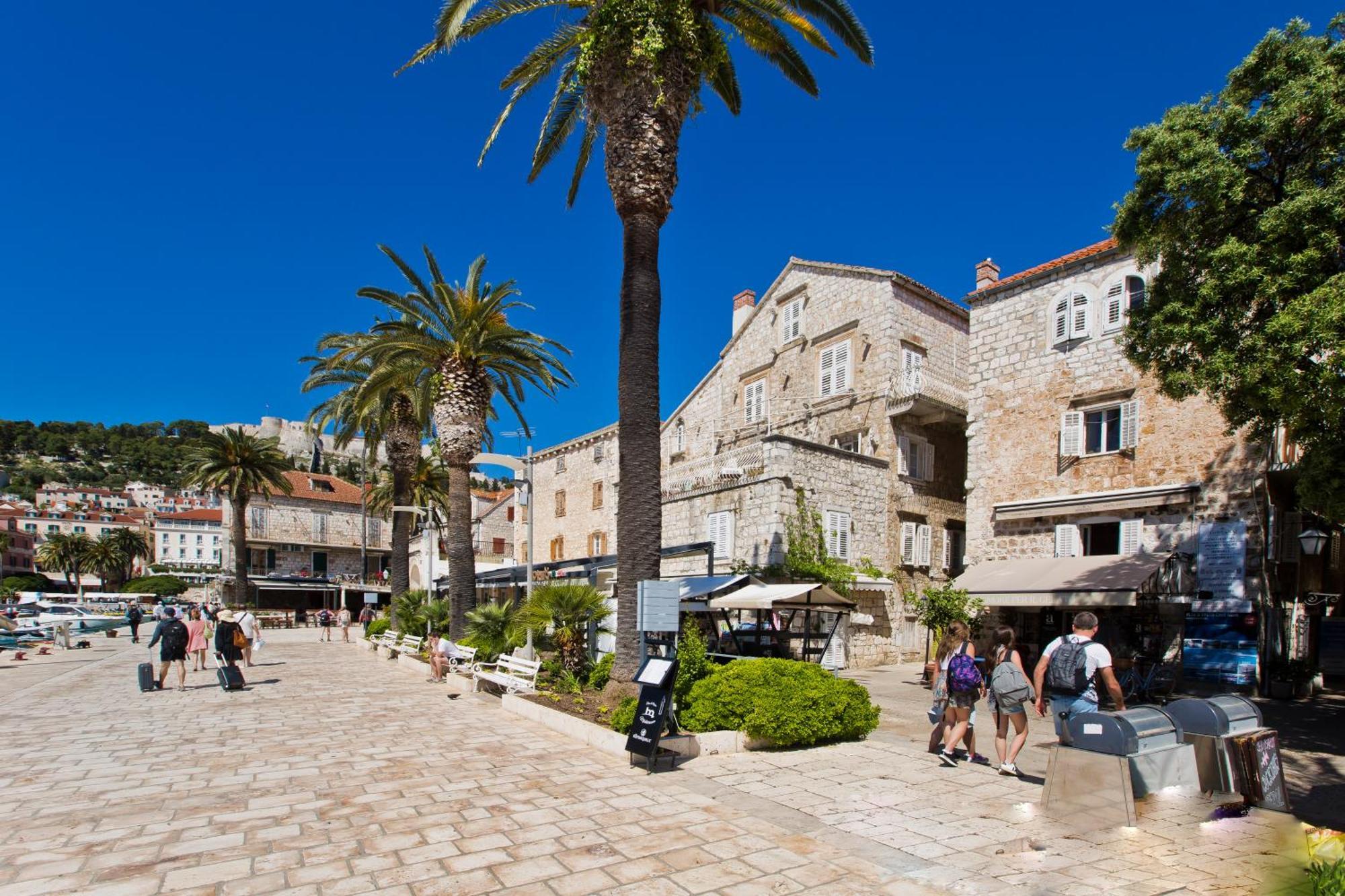 Riva Yacht Hvar Town Apartment المظهر الخارجي الصورة